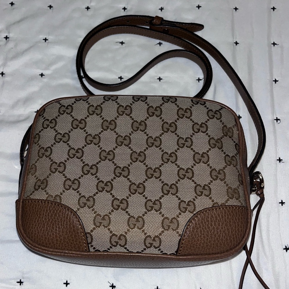 Monogram Mini Bree Messenger
Bag Beige Tabacco